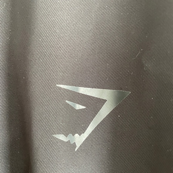 Nikki Blackketter by Gymshark black cropped bomber jacket size small worn twice. - Picture 4 of 8